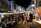 六合夜市