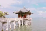 浮御堂（海門山満月寺）