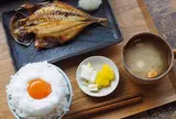 カフェ ヨリドコロ