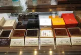 シルスマリア 馬車道店