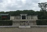 仲哀天皇陵（岡ミサンザイ古墳）