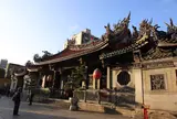 龍山寺(Longshan Temple)