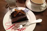 エミリーフローゲ 本店