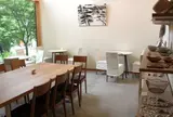 MOMI CAFE