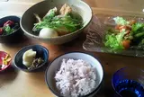 来隣