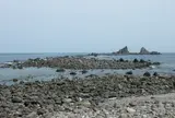 名勝三ツ石