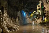 龍泉洞