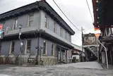 黒壁ガラス館