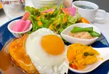 手ごねハンバーグ🍚KAMITANAKA BASE DINER