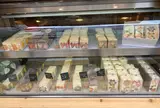 フルーツサンド専門店『ももの樹』