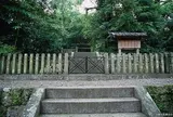 可愛山陵