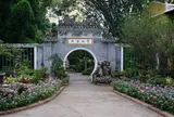 ロウ・リム・イオック庭園