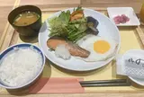 ロイヤルホスト 天神西通り店