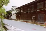 橋本政屋（甲州道中茶屋跡）