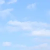 子どもたちの描いた夏の想い出が電車内に展示「夏休みこども絵日記トレイン」開催
