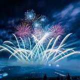 壮大なスケールの“芸術花火”が楽しめる「モエレ沼芸術花火2018」を開催