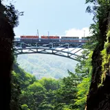 日本初！「黒部峡谷トロッコ電車 ✕ リアル謎解きゲーム」家族で冒険に出かけよう