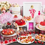 好評開催中のストロベリービュッフェに3月と4月限定で桜メニューも登場！