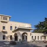 歴史的なアールデコ芸術とフランス絵本の展覧会が東京都庭園美術館で同時開催！