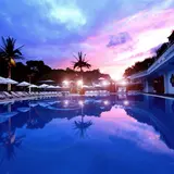 毎年大人気！ホテルニューオータニのナイトプール「POOLSIDE BEER GARDEN」スタート！