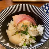 シハチ鮮魚店