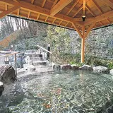 箕面湯元 水春
