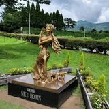 ロビン像