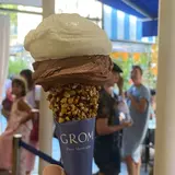Grom