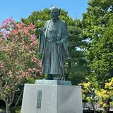 徳川光圀公像