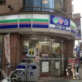 スリーエフ横浜西口店