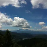 雷岩