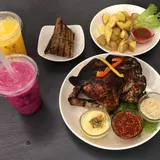 CHAMP CHICKEN 沖縄金武町店