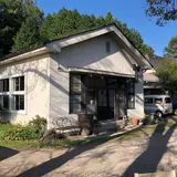 ギャラリートラックス