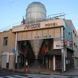 商店街と路地に入ってみます