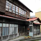 風情ある町の中を散策してみる
