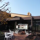 宝塚市立図書館中央図書館
