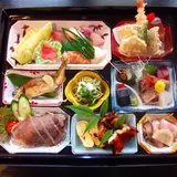 ととろお食事処