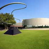 資生堂アートハウス・企業資料館