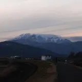 雪を被った伊吹山