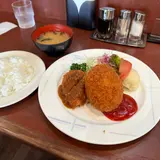 洋食やろく本店