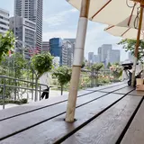 アール・リバーサイドグリル&ビアガーデン（“R” RIVERSIDE GRILL & BEER GARDEN）