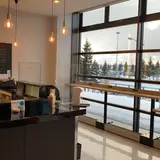 Standing sushi bar 縁戸 女満別空港店