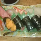 じろきん