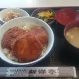 新洋亭