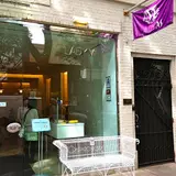 Lady M Cake Boutique