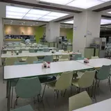 近畿大学 学生食堂 KURE