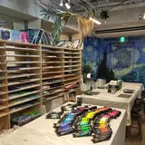 CREA BASE 新宿御苑前店