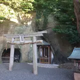 岩樟神社