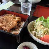 道の駅　半布里の郷とみか