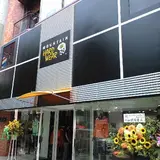 マウンテンハードウェア 原宿店
